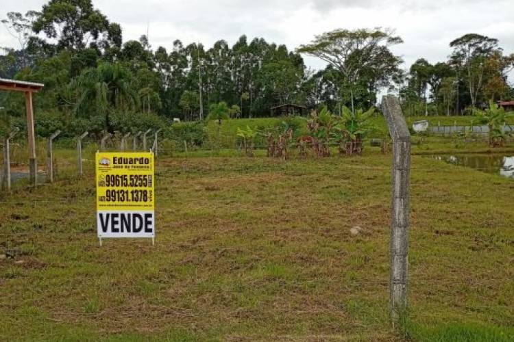 TERRENO NO BAIRRO SERT�O DE SANTA LUZIA 